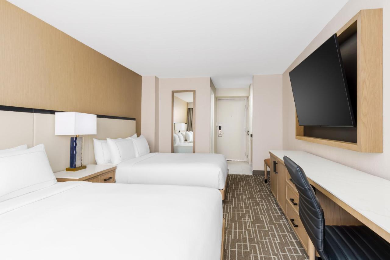 Doubletree By Hilton Charlotte City Center Zewnętrze zdjęcie