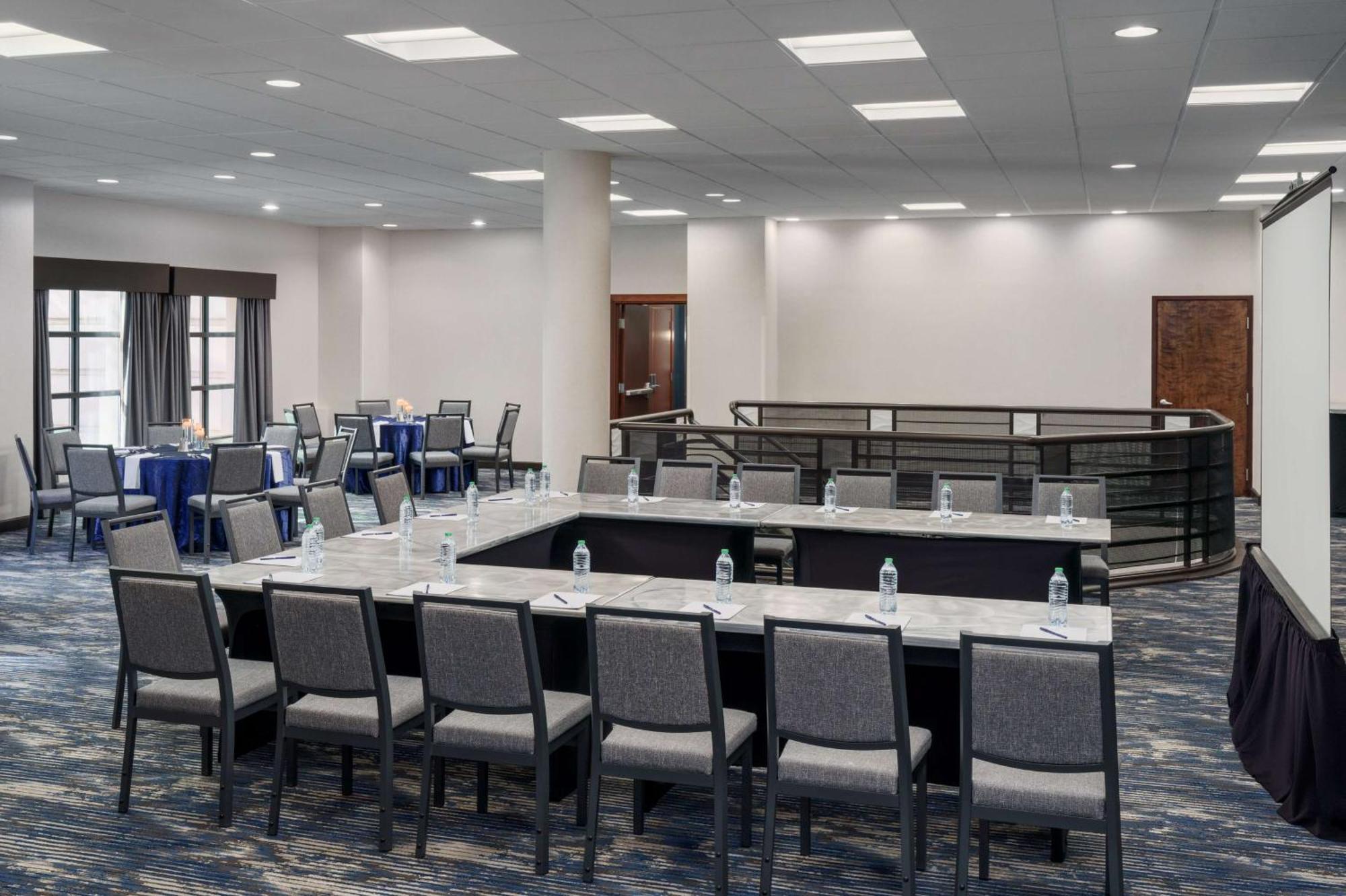 Doubletree By Hilton Charlotte City Center Zewnętrze zdjęcie