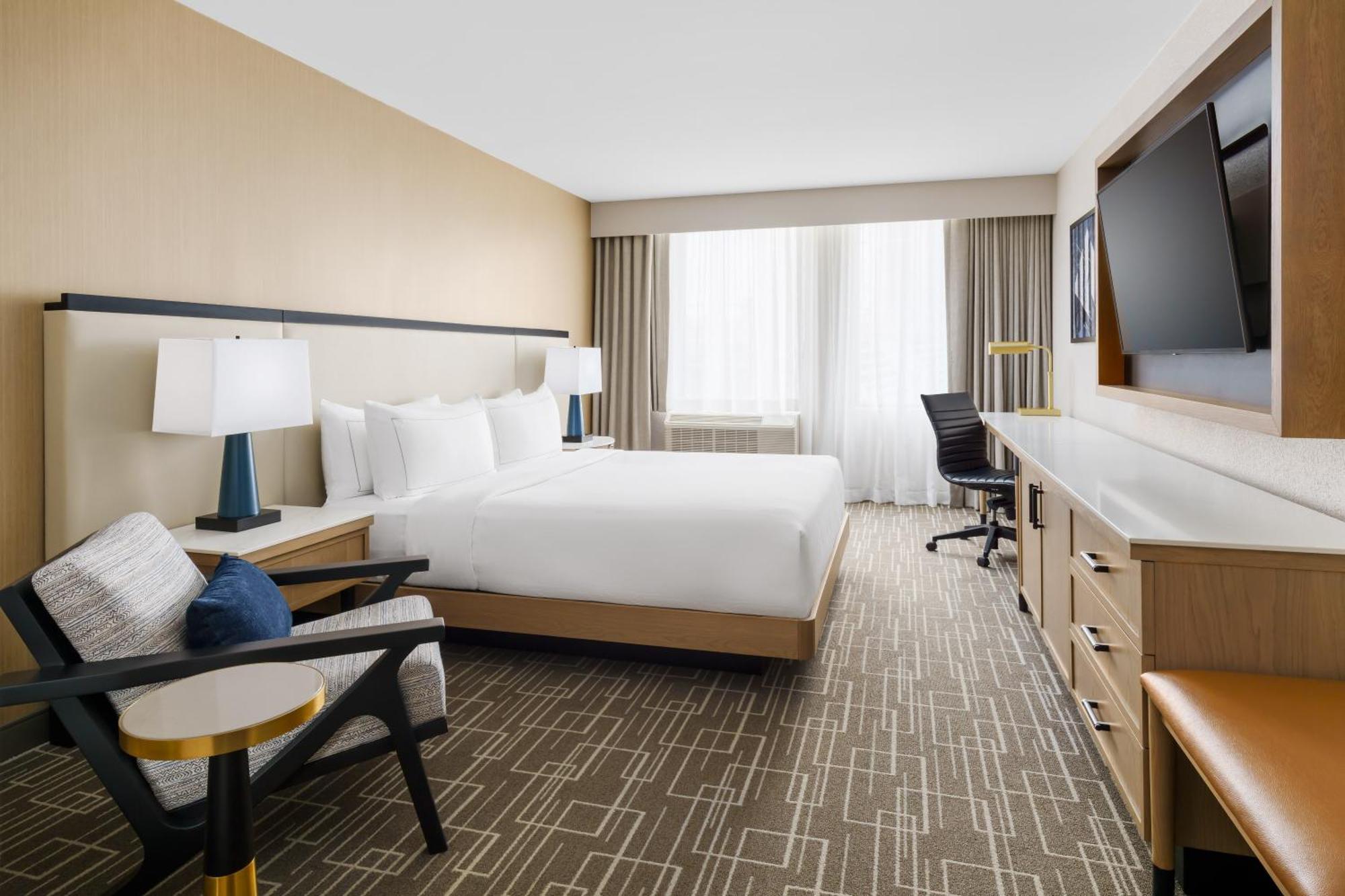 Doubletree By Hilton Charlotte City Center Zewnętrze zdjęcie